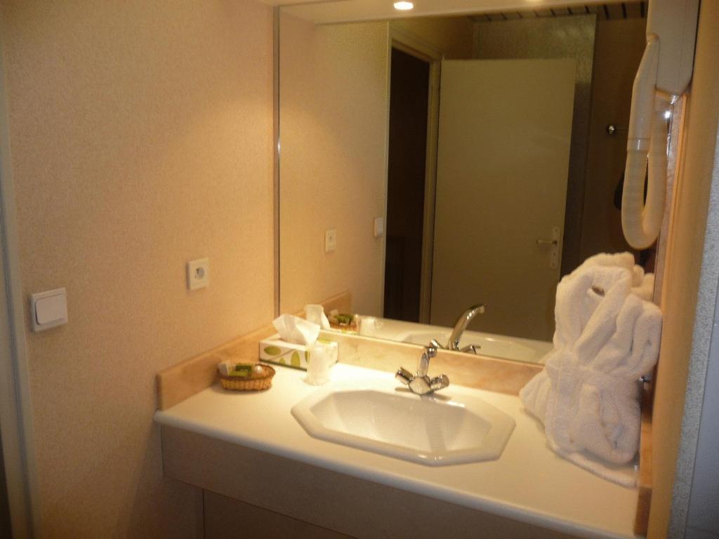 La Poste Hotel วิทรี เลอ ฟรองซัวส์ ห้อง รูปภาพ